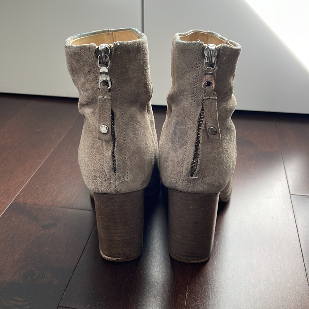 🌸 Rag & Bone Ashby Ankle Booties in Stone Suede Stacked Heels Zipper - Picture 5 of 10